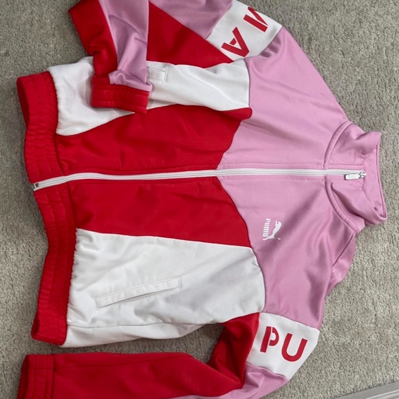 Puma sweater - Picture 1 of 2